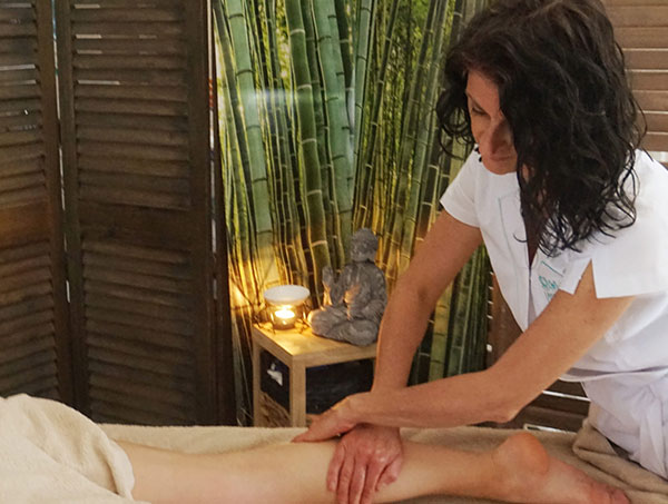 massage-detente-massage-ayurvedique-header-massage-sportif-aide-a-la-recuperation-cocon-damma